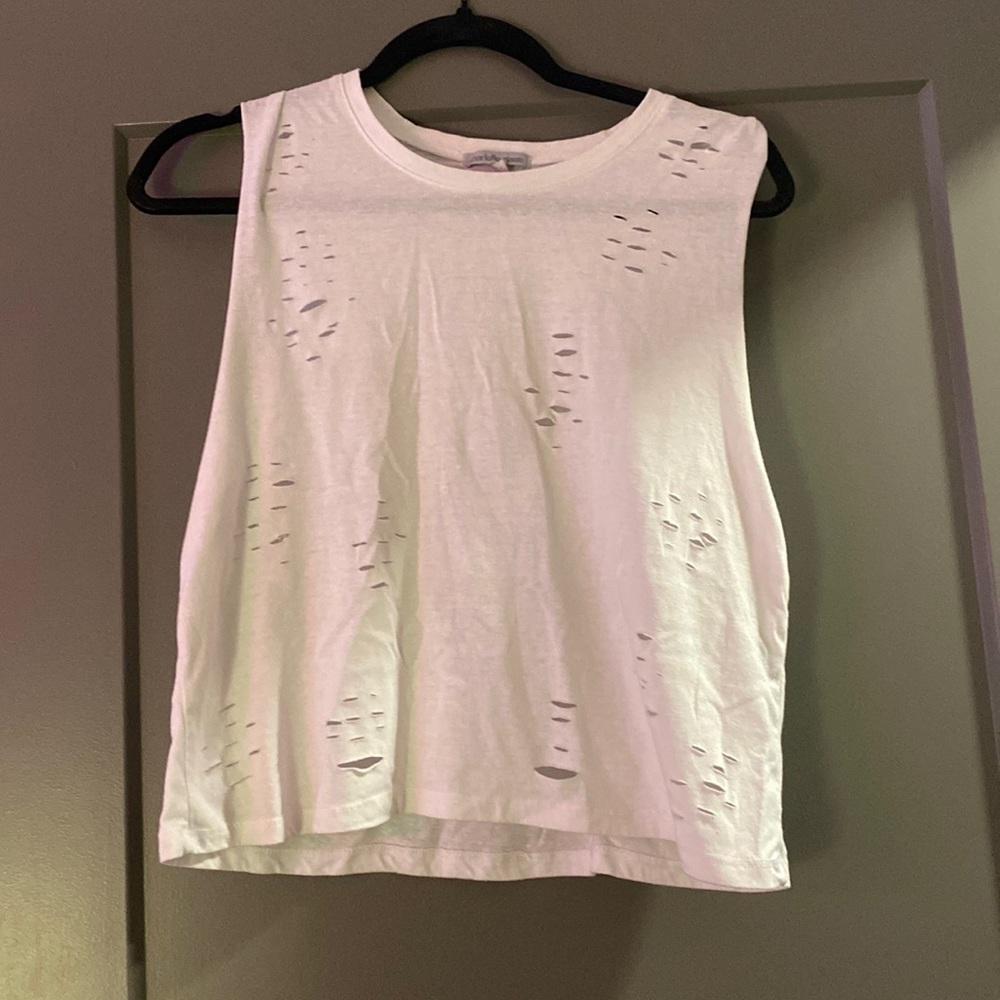 White tank